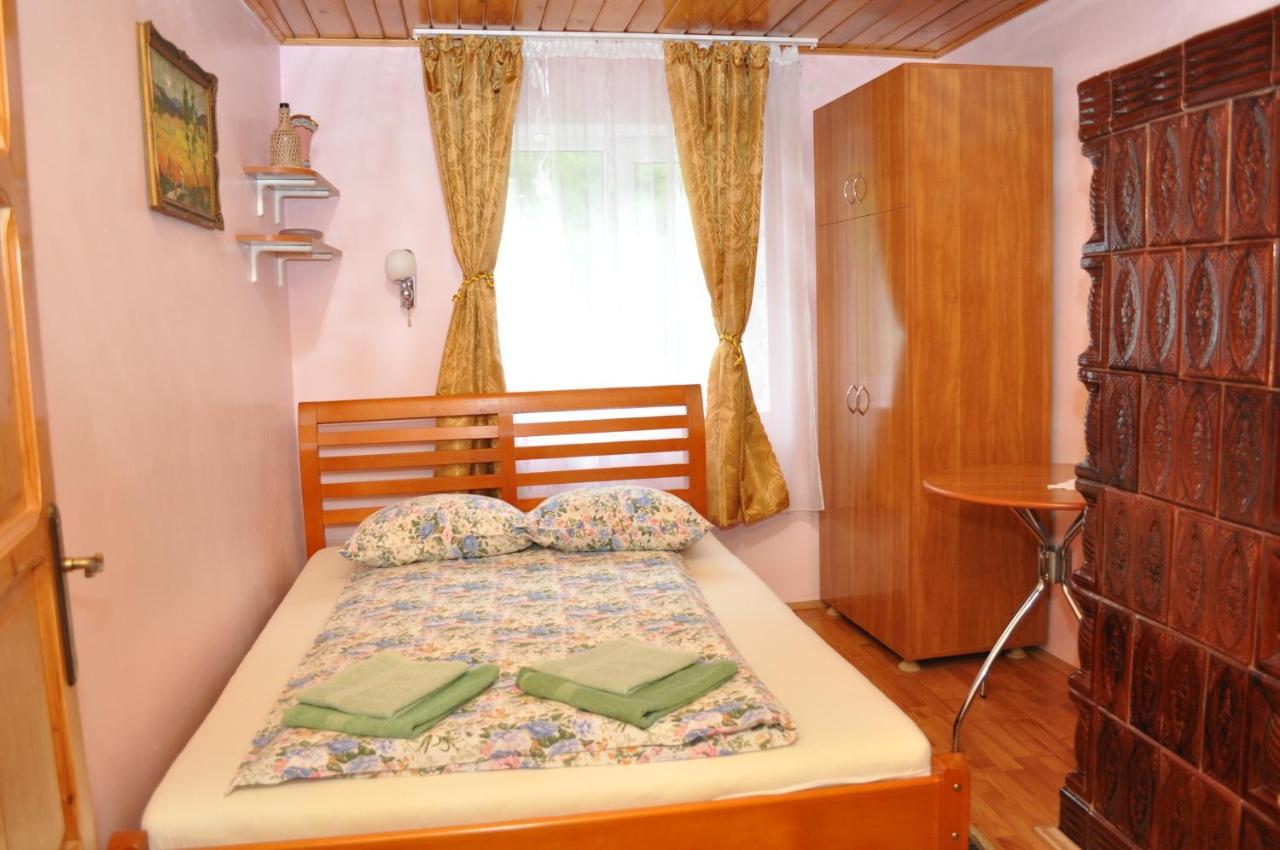 فندق Casa Verde Rîu de Mori المظهر الخارجي الصورة